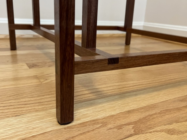 Foot Corner Detail